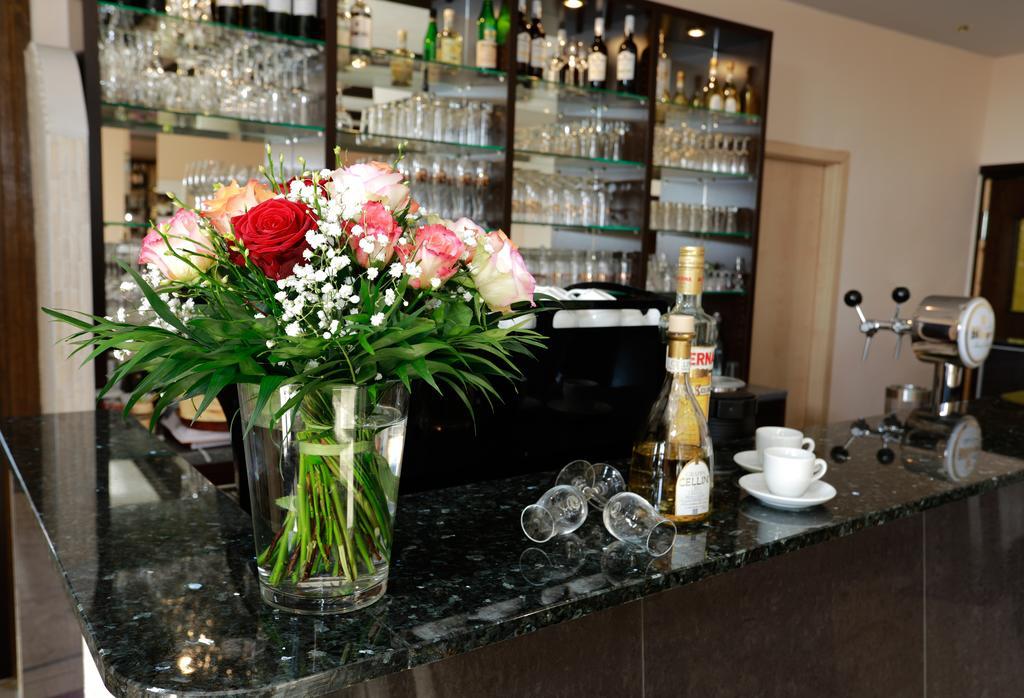 Hotel Zwei&Vierzig Vallendar Extérieur photo